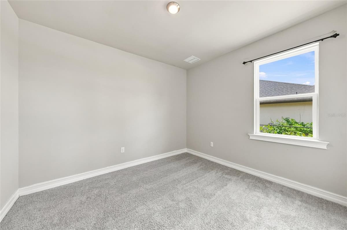 7442 BLUE SAGE — photo 25 of 35