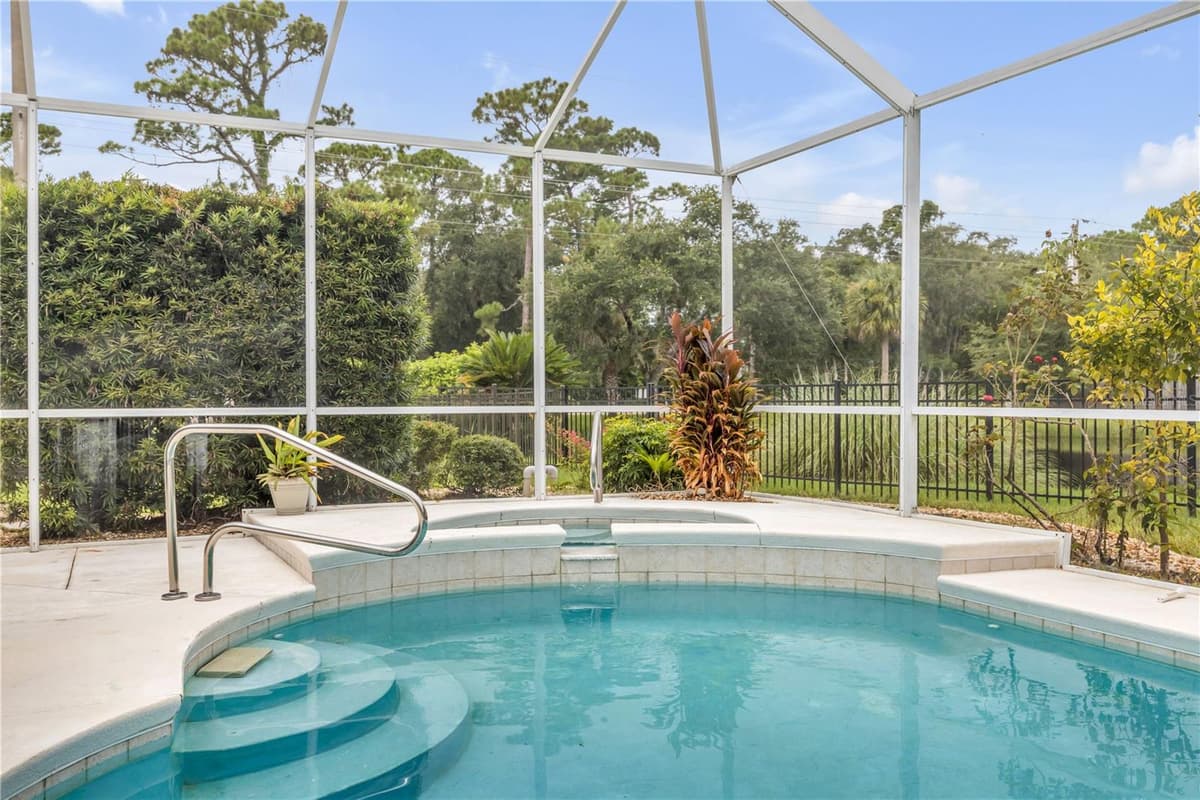 6095 SUMMERLAKE DRIVE — photo 33 of 39