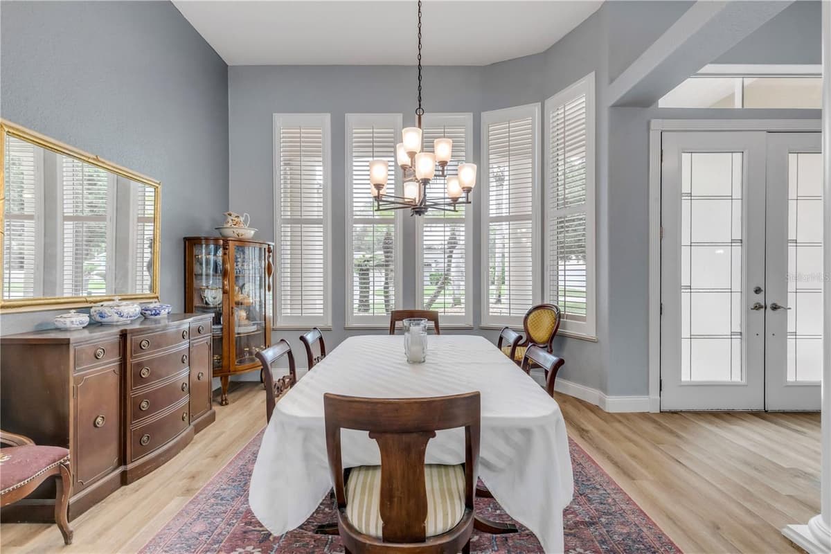 6095 SUMMERLAKE DRIVE — photo 5 of 39