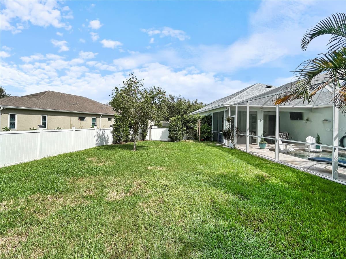 4548 29TH AVENUE CIRCLE — photo 5 of 41