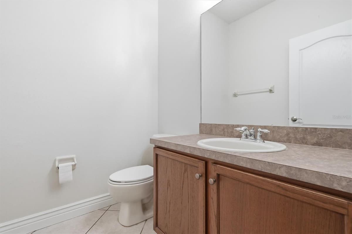 20221 VINTAGE OAKS PLACE — photo 33 of 45