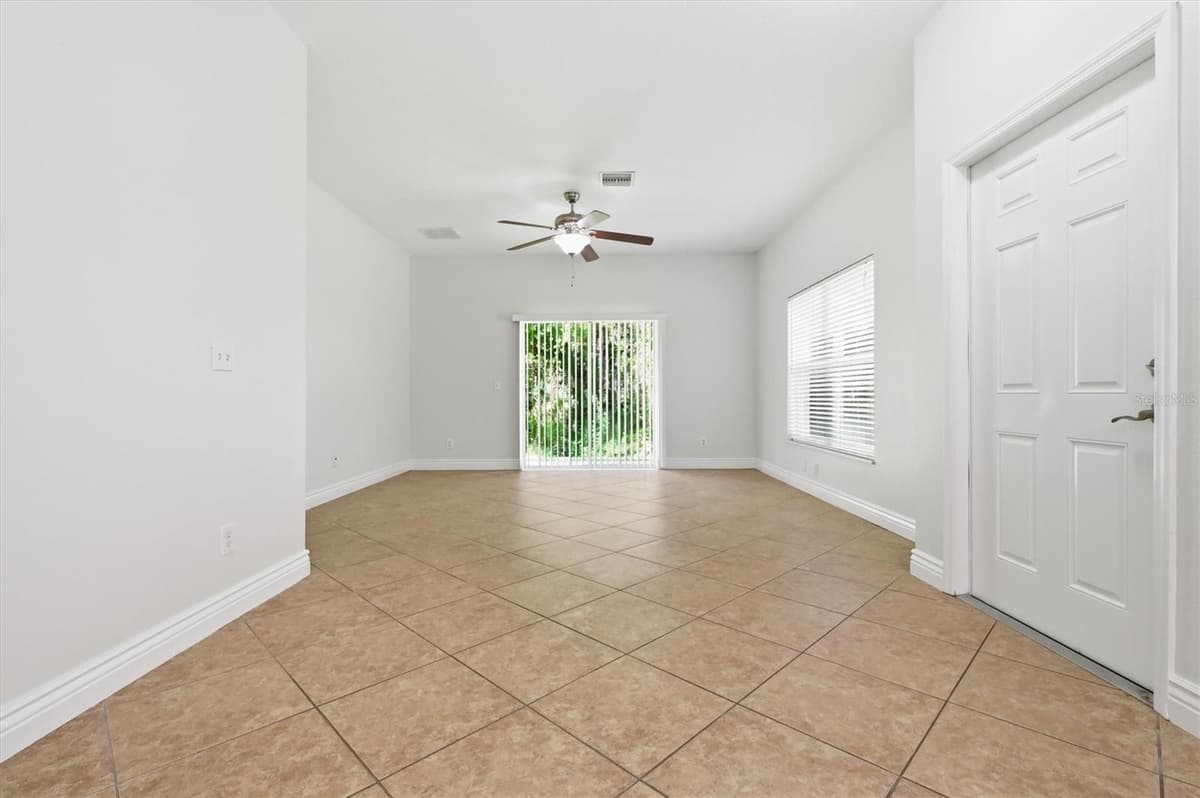 20221 VINTAGE OAKS PLACE — photo 10 of 45