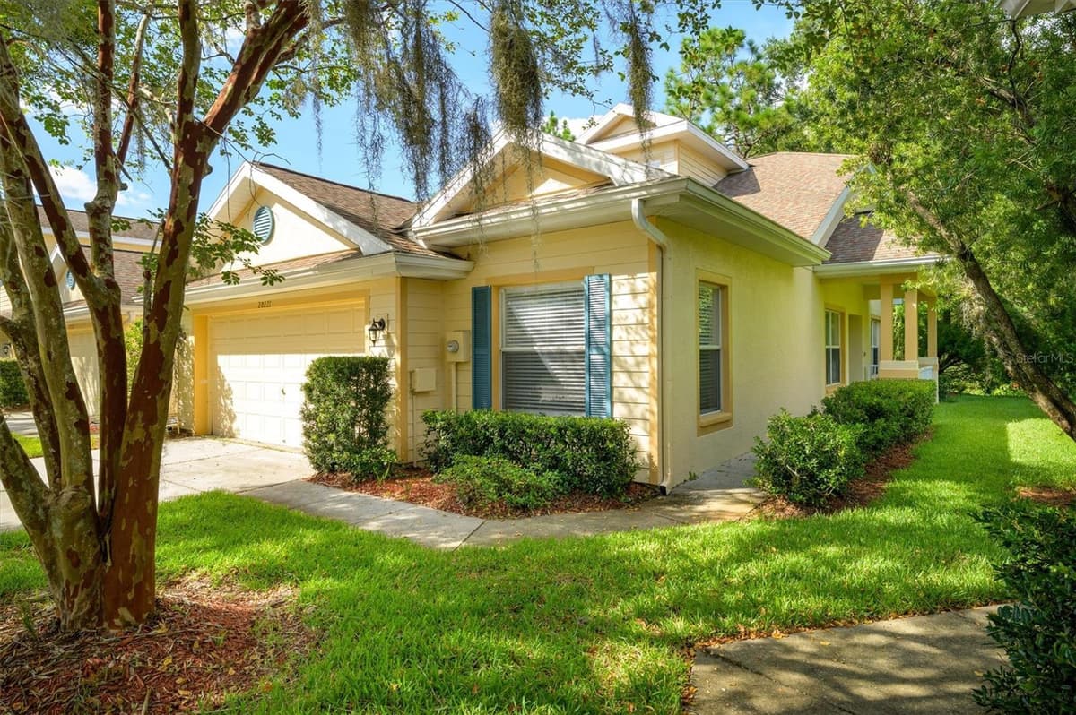 20221 VINTAGE OAKS PLACE — photo 2 of 45