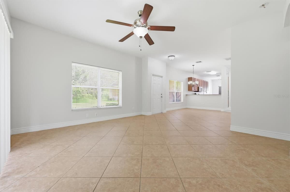 20221 VINTAGE OAKS PLACE — photo 9 of 45
