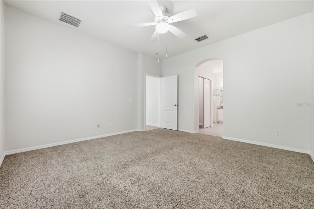 20221 VINTAGE OAKS PLACE — photo 17 of 45