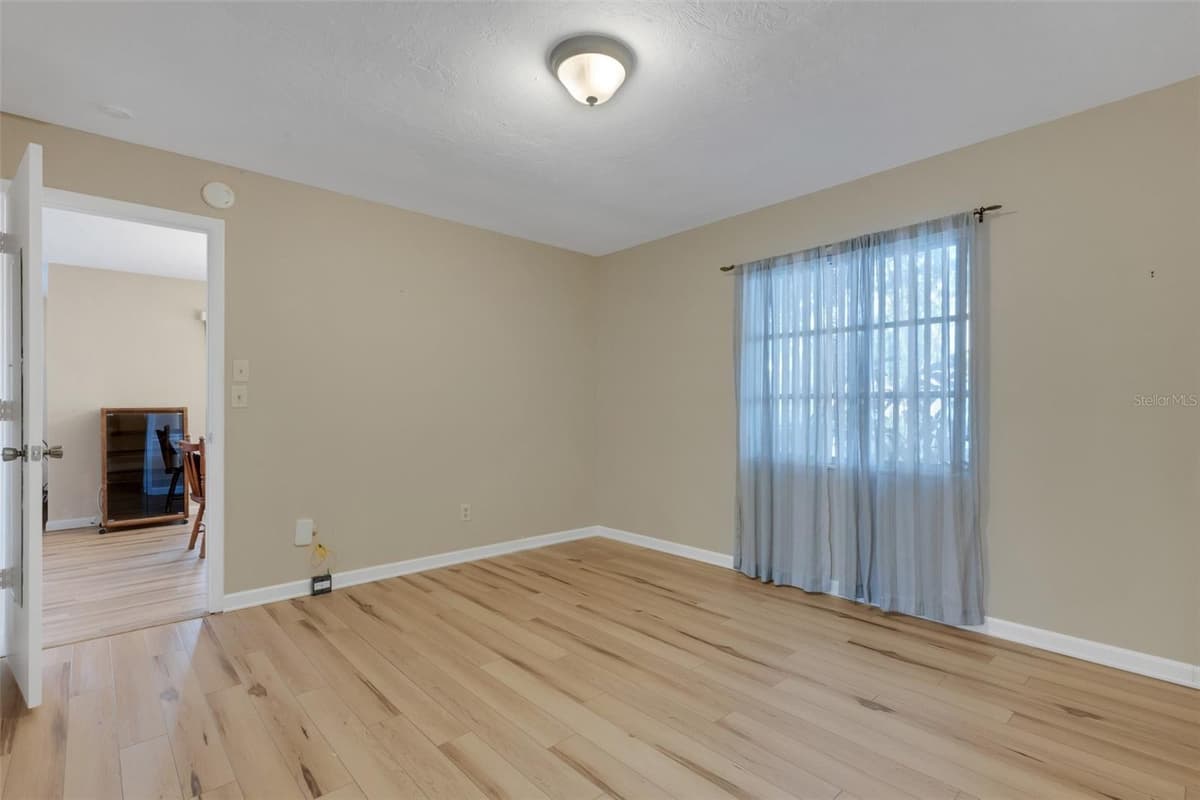 4574 MOHICAN — photo 21 of 31
