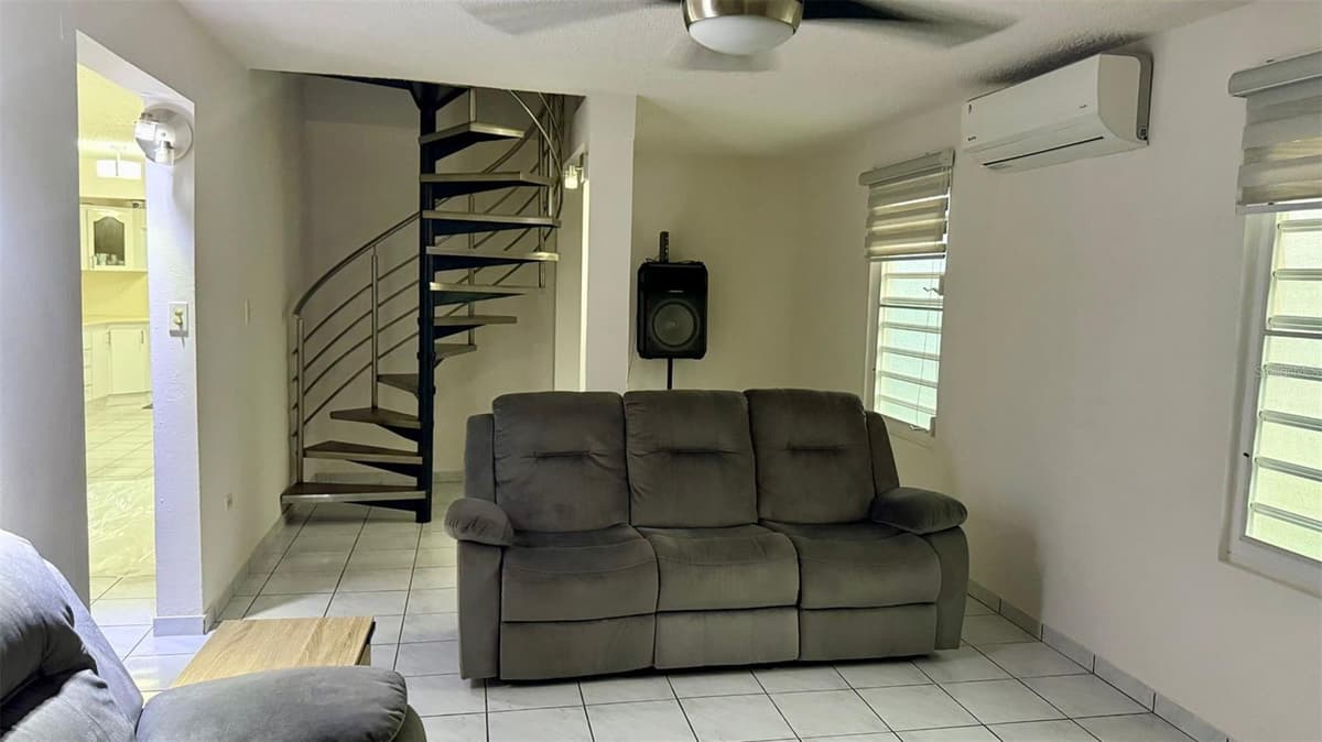 WD Colina de Lourdes FLORIDA AFUERA WD COLINAS DE LOURDES SECTOR LOT 4 — photo 12 of 16