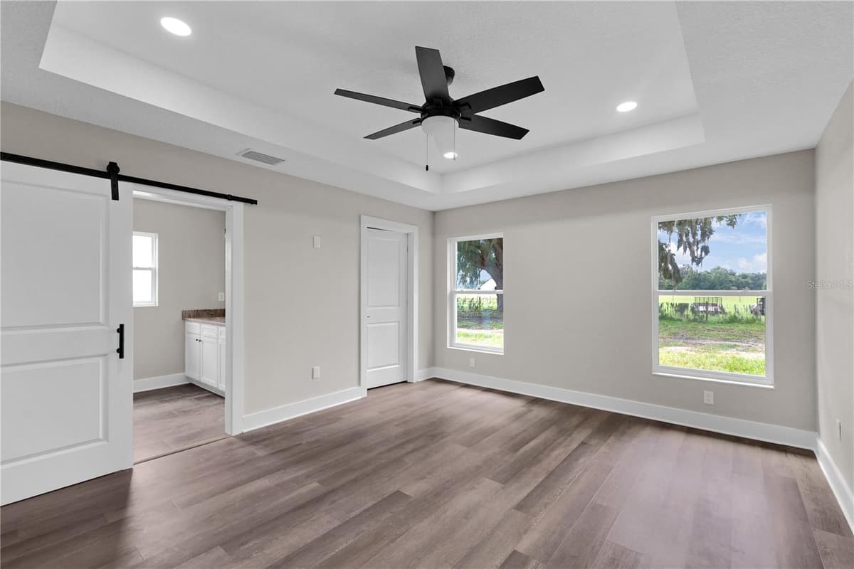 1173 W C 476 — photo 15 of 31