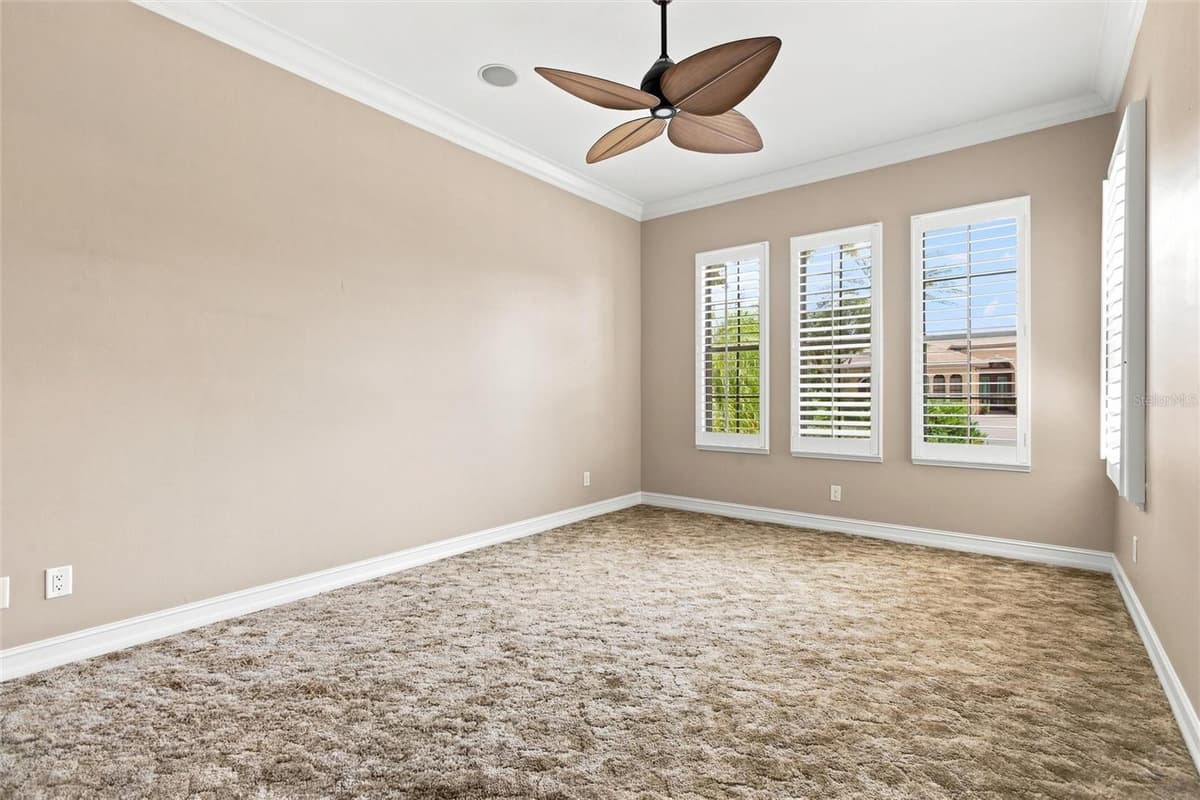 9295 TRIESTE DRIVE — photo 39 of 78