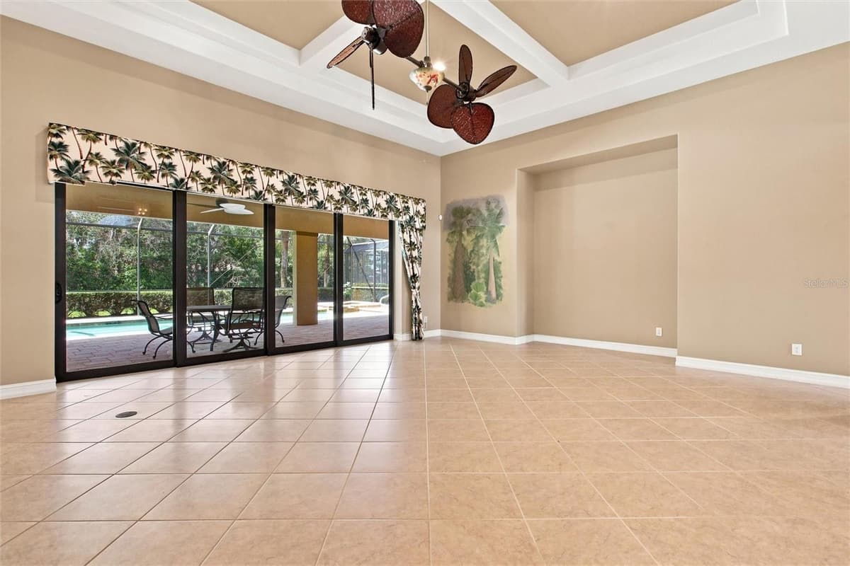 9295 TRIESTE DRIVE — photo 34 of 78