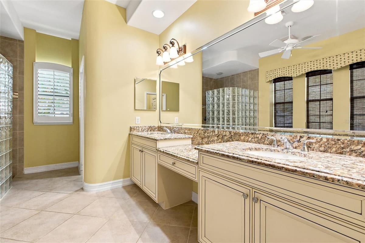 9295 TRIESTE DRIVE — photo 47 of 78