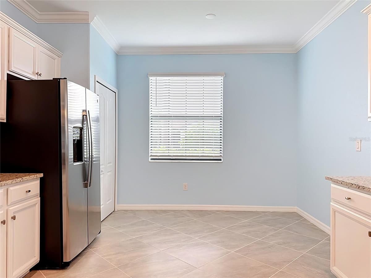 10185 COLUBRINA DRIVE — photo 14 of 59