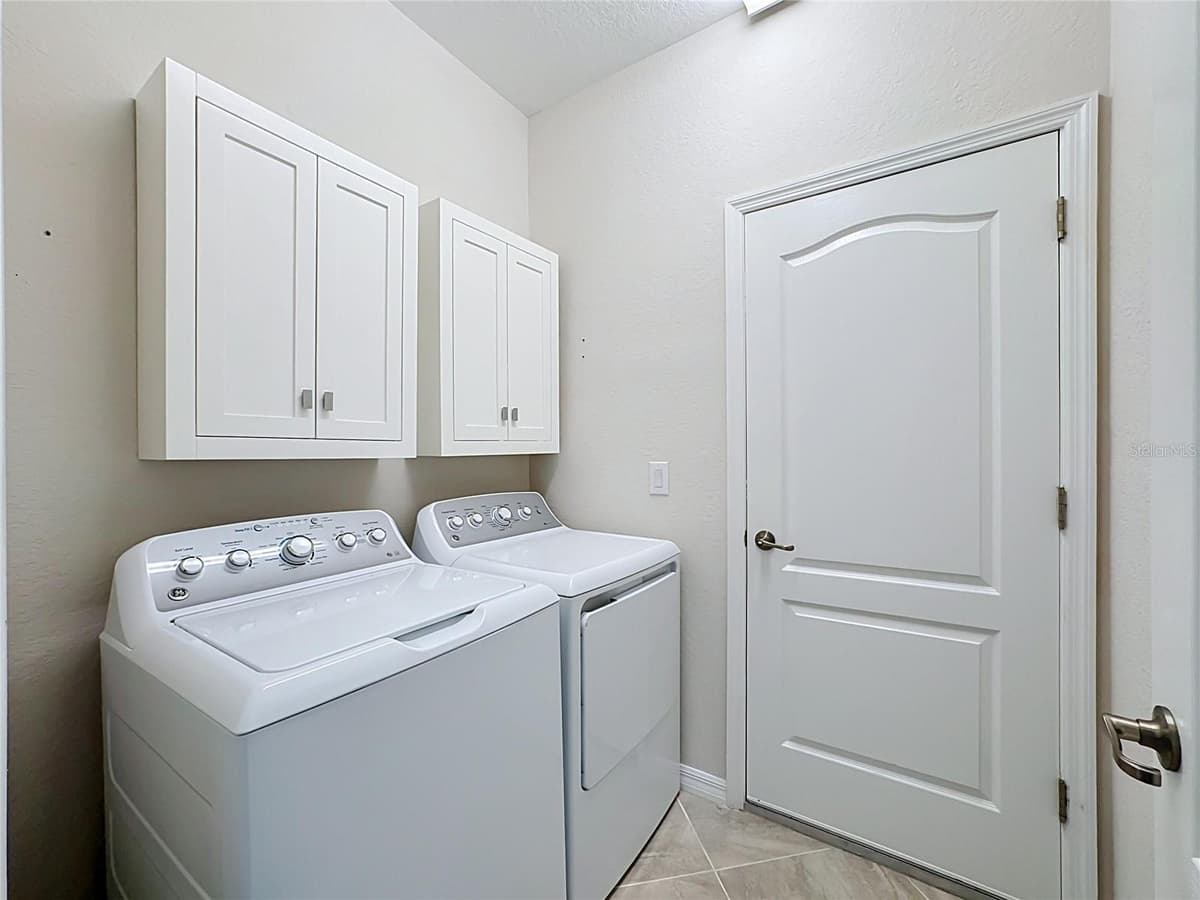 10185 COLUBRINA DRIVE — photo 38 of 59