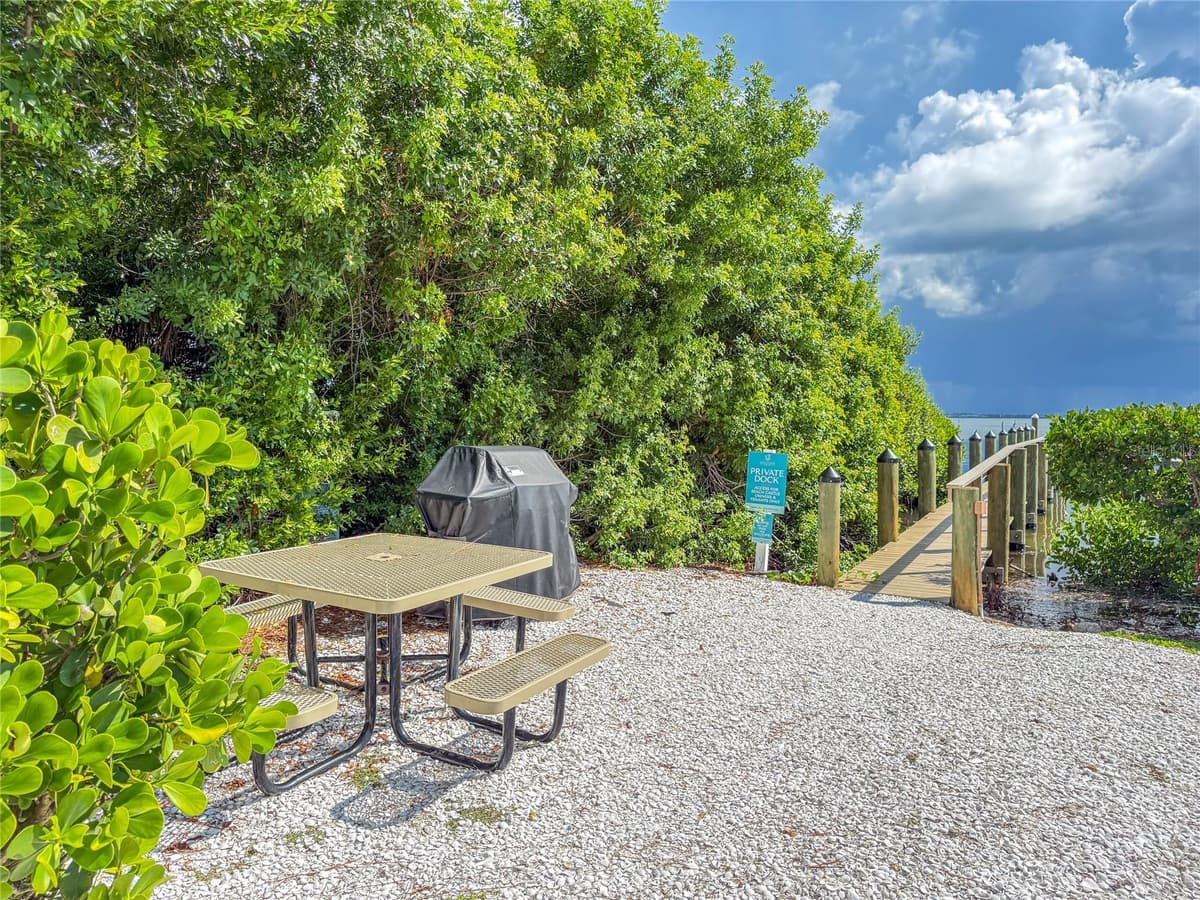 5310 GULF OF MEXICO DRIVE — photo 39 of 46
