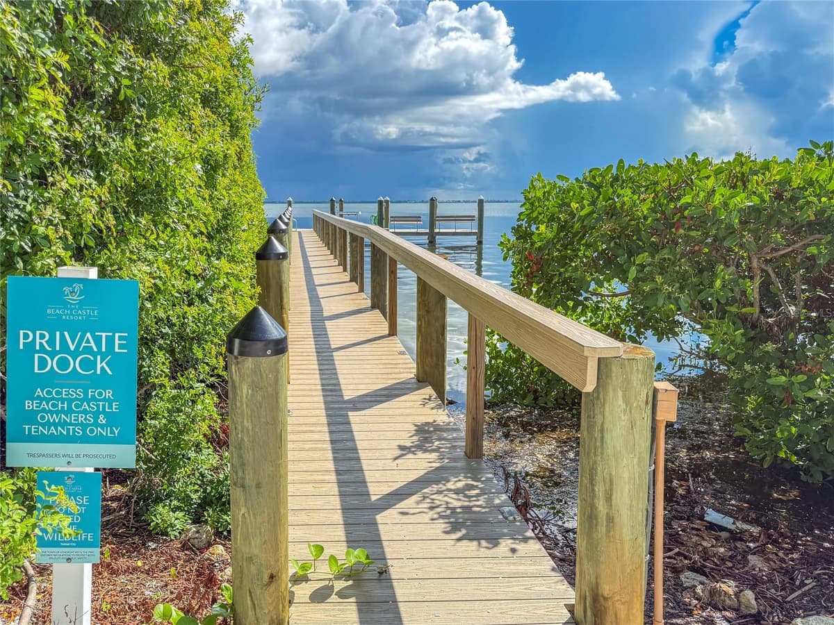5310 GULF OF MEXICO DRIVE — photo 40 of 46