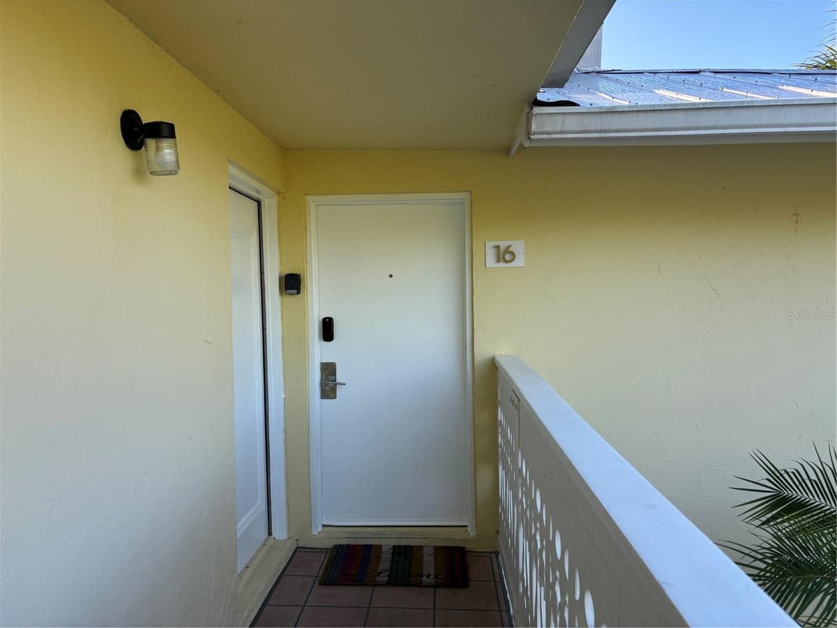 5310 GULF OF MEXICO DRIVE — photo 2 of 46
