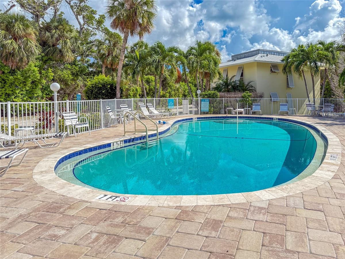 5310 GULF OF MEXICO DRIVE — photo 26 of 46