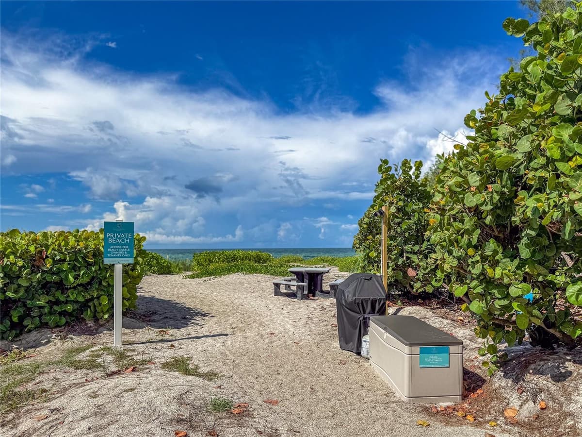 5310 GULF OF MEXICO DRIVE — photo 45 of 46