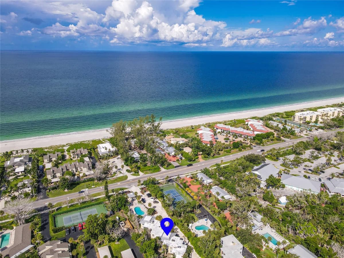 5310 GULF OF MEXICO DRIVE — photo 31 of 46