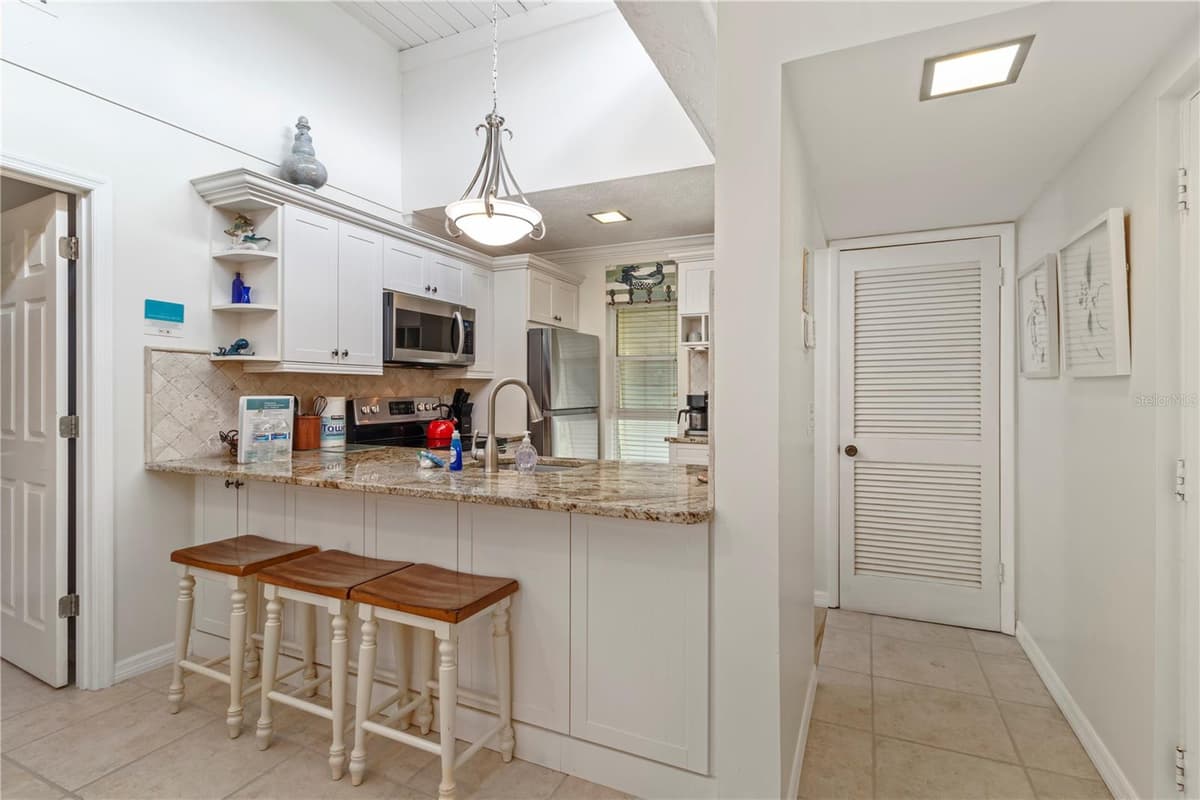 5310 GULF OF MEXICO DRIVE — photo 3 of 46