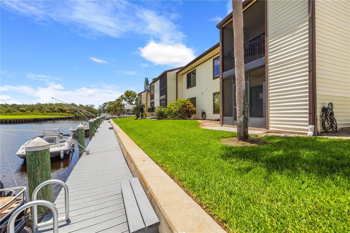 428 MOORINGS COVE DRIVE — photo 37 of 57