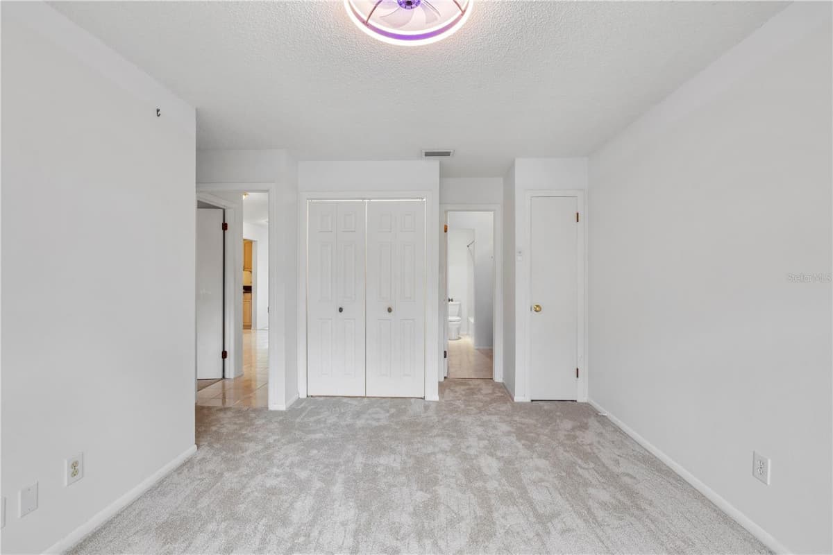 428 MOORINGS COVE DRIVE — photo 21 of 57