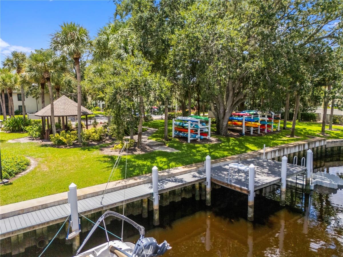 428 MOORINGS COVE DRIVE — photo 41 of 57