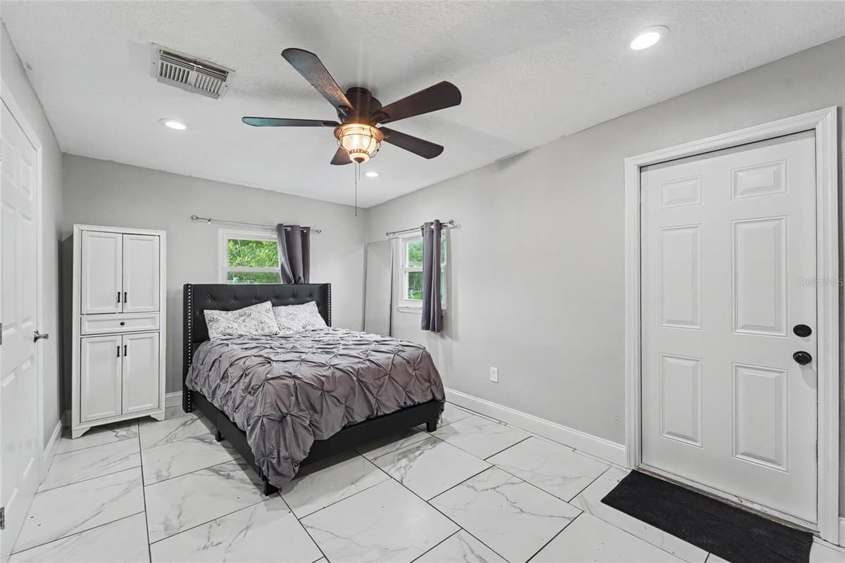 11635 131ST STREET — photo 32 of 56