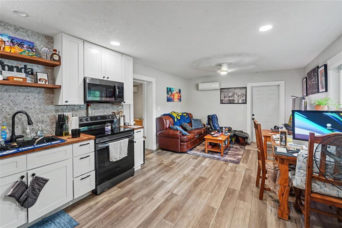 11635 131ST STREET — photo 48 of 56