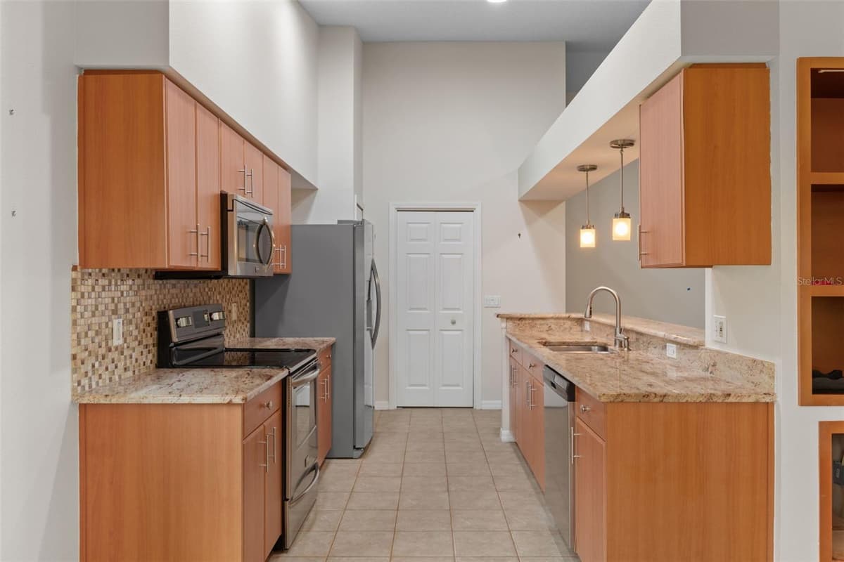 18055 TARRINGTON PLACE — photo 17 of 29