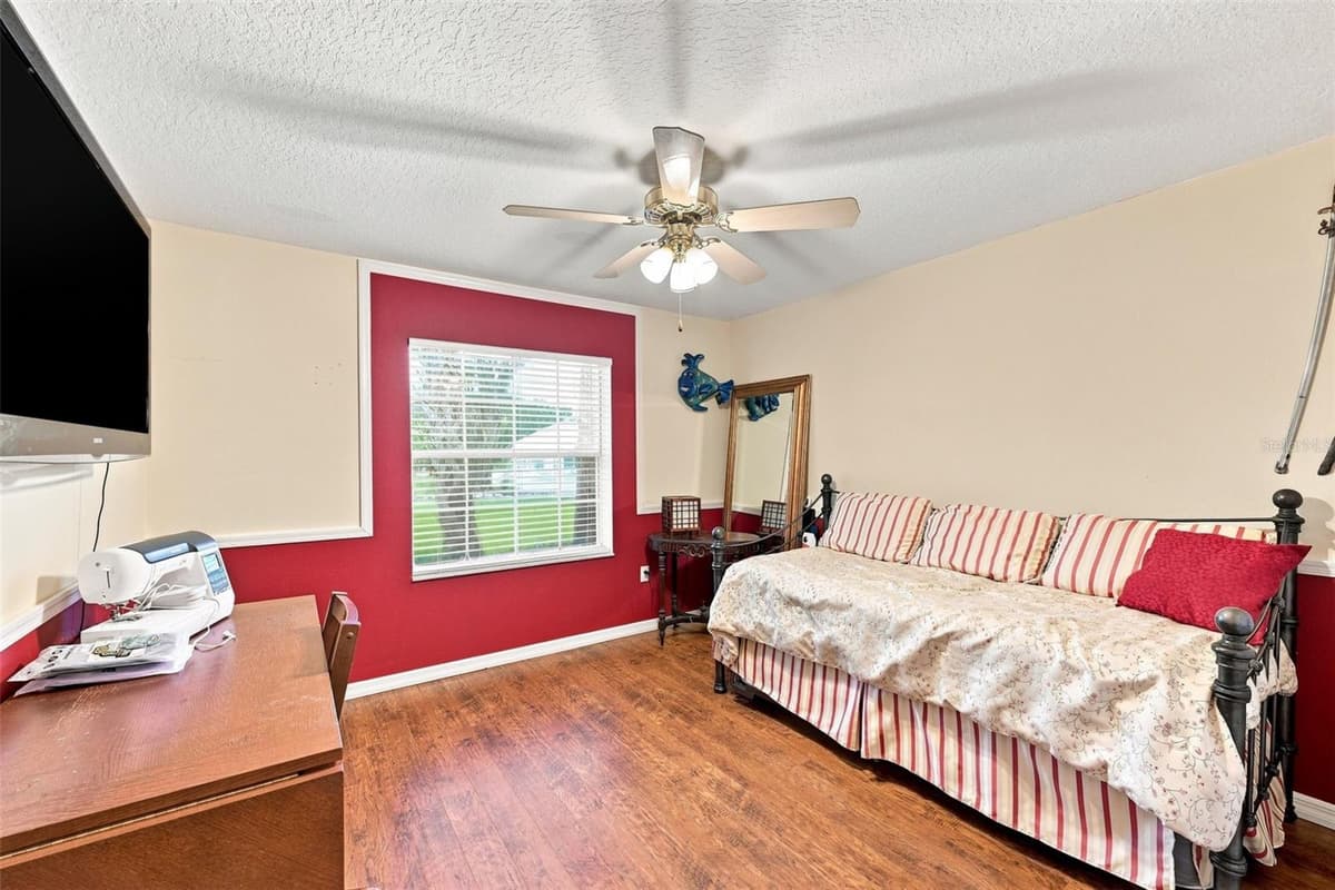 18416 AUTUMN LAKE BOULEVARD — photo 19 of 53