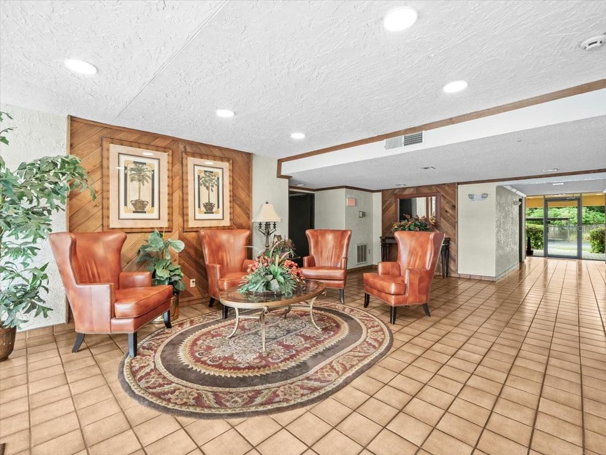 13604 VILLAGE DRIVE — photo 18 of 21
