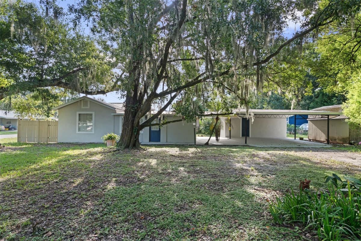 929 ADRIAN COURT — photo 6 of 18