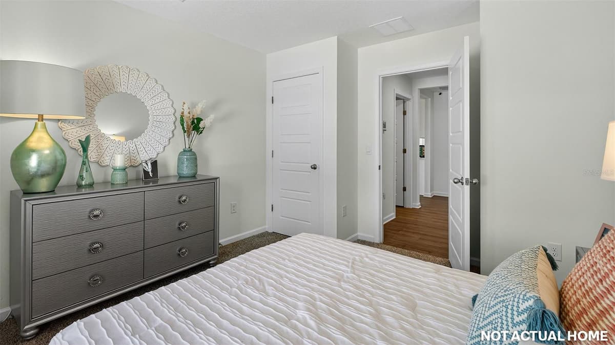14 ULLMAN COURT — photo 23 of 38