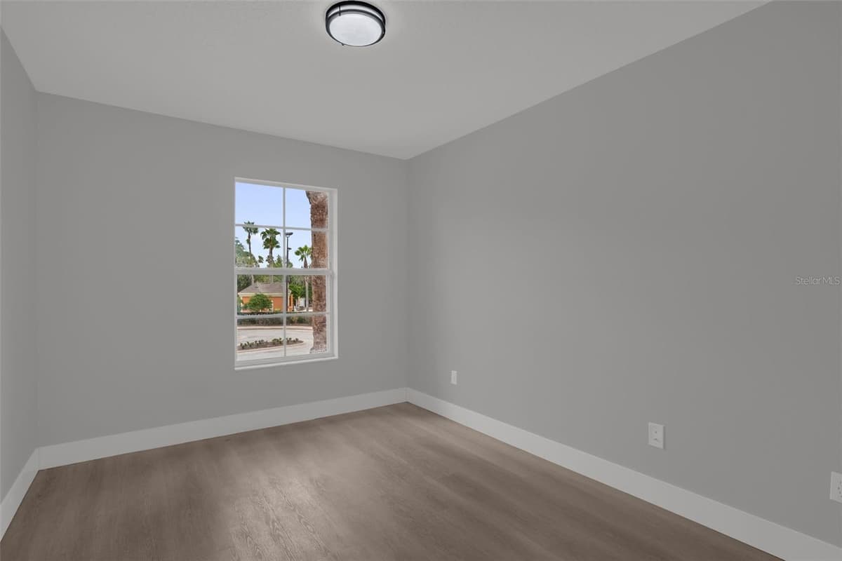 815 ASSEMBLY COURT — photo 24 of 40