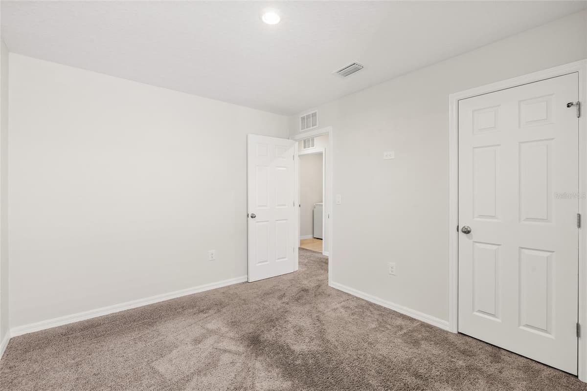 14886 SUMMER BRANCH DRIVE — photo 33 of 51