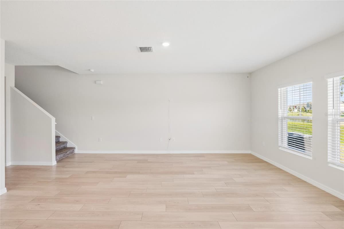 14886 SUMMER BRANCH DRIVE — photo 15 of 51