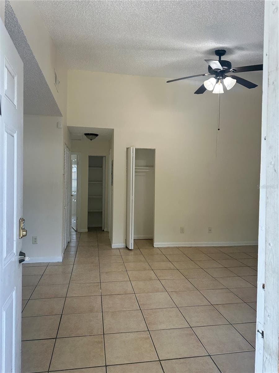 9406 HARTTS DRIVE — photo 22 of 33
