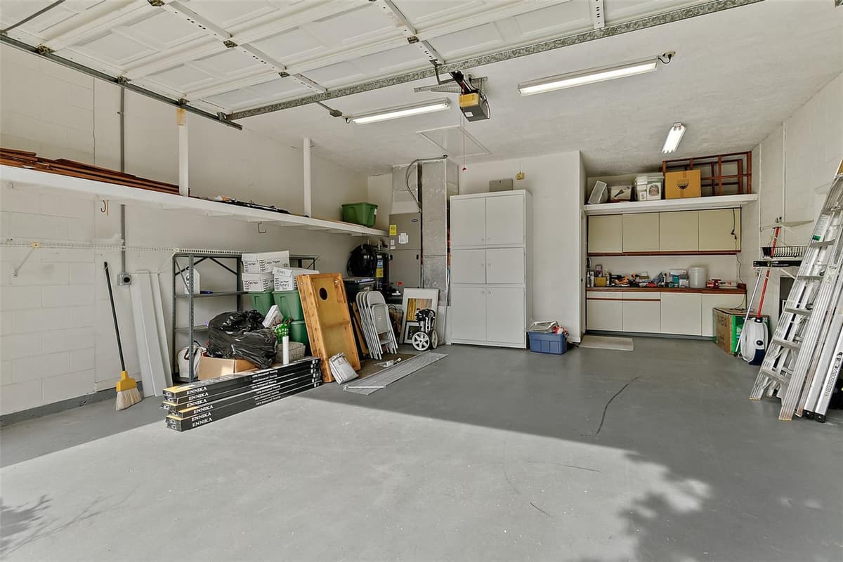 38 KINGSLEY CIRCLE — photo 37 of 56
