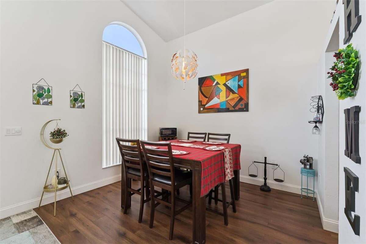 3131 DENHAM COURT — photo 6 of 69