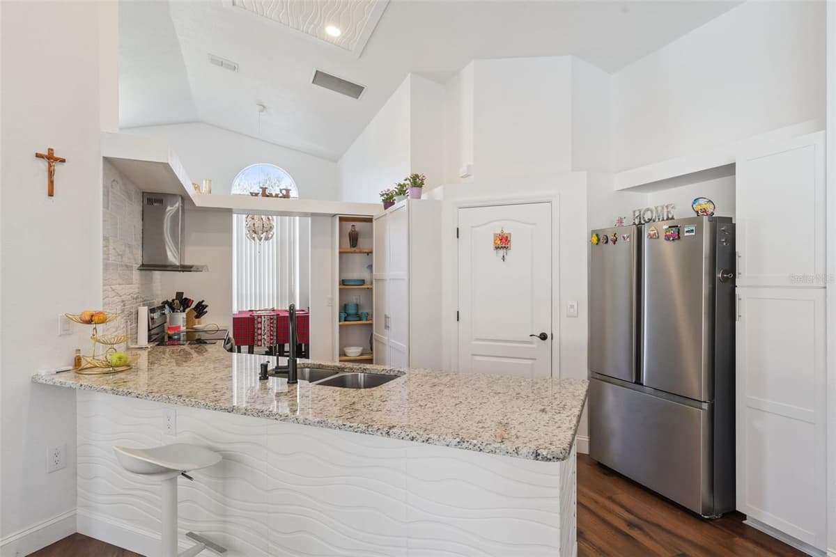 3131 DENHAM COURT — photo 24 of 69