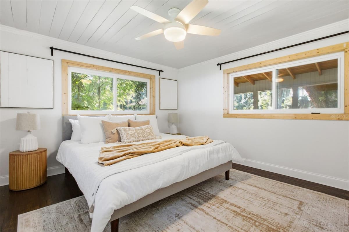 5203 PLEASURE ISLAND ROAD — photo 17 of 35