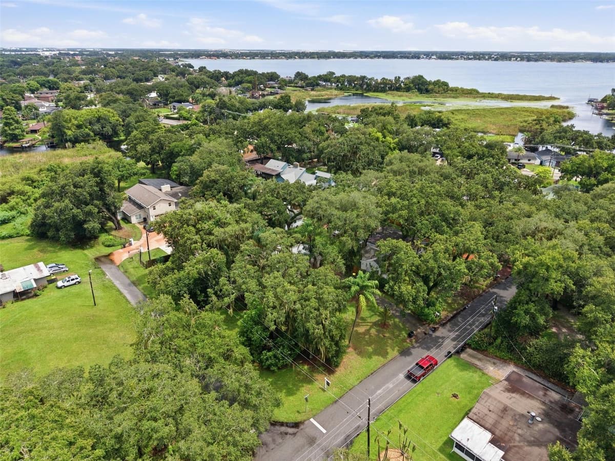 5203 PLEASURE ISLAND ROAD — photo 33 of 35