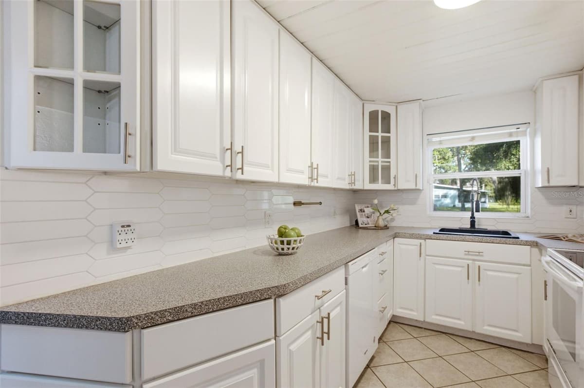5203 PLEASURE ISLAND ROAD — photo 15 of 35
