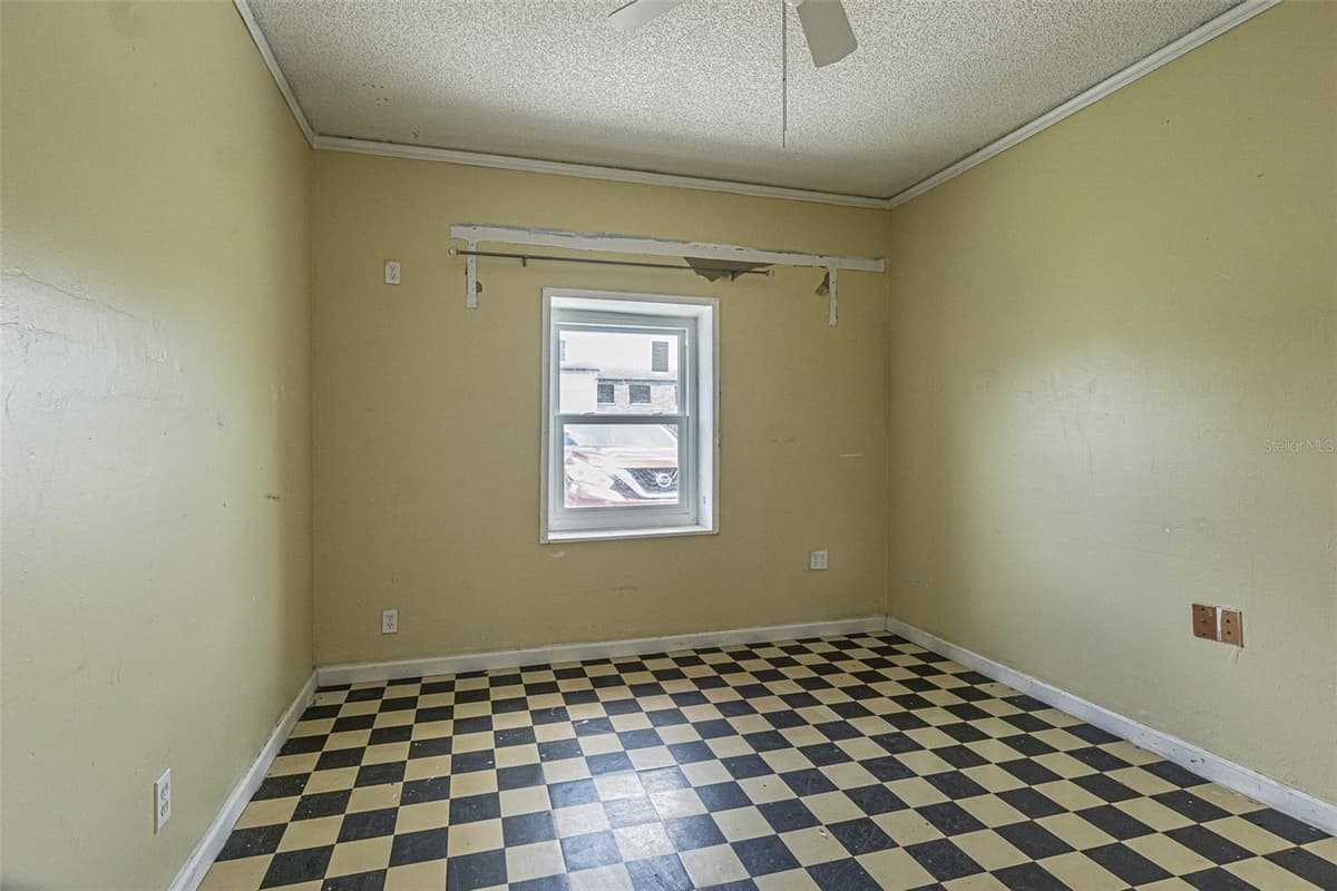 5512 20TH STREET — photo 31 of 36