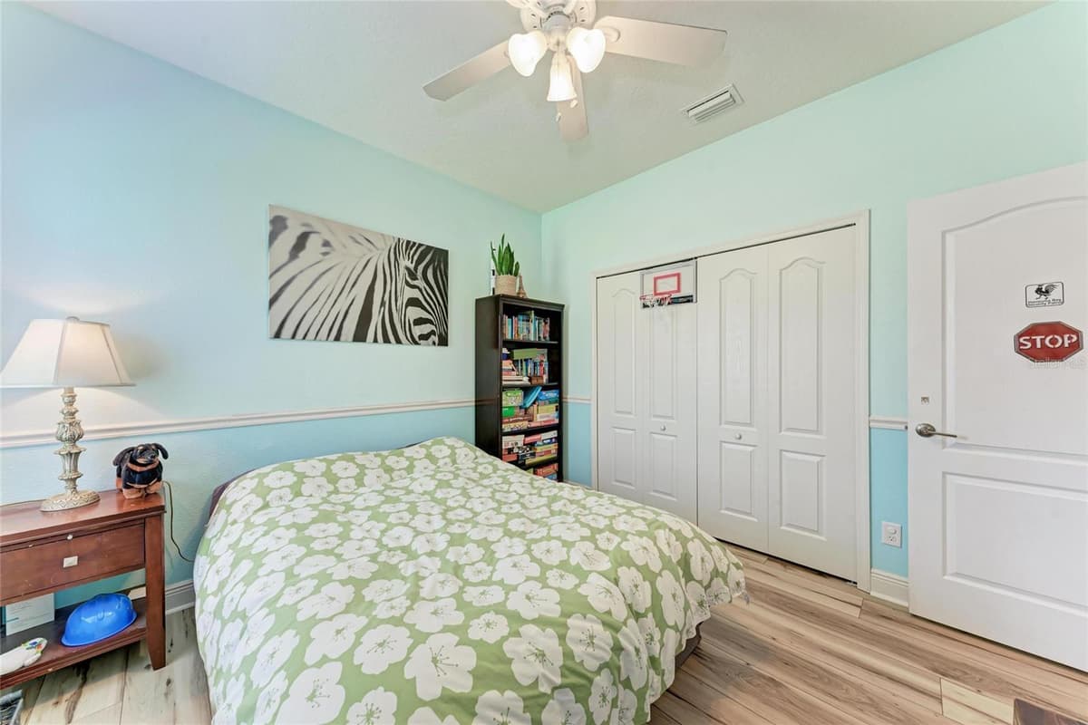 12051 FOREST PARK CIRCLE — photo 33 of 61