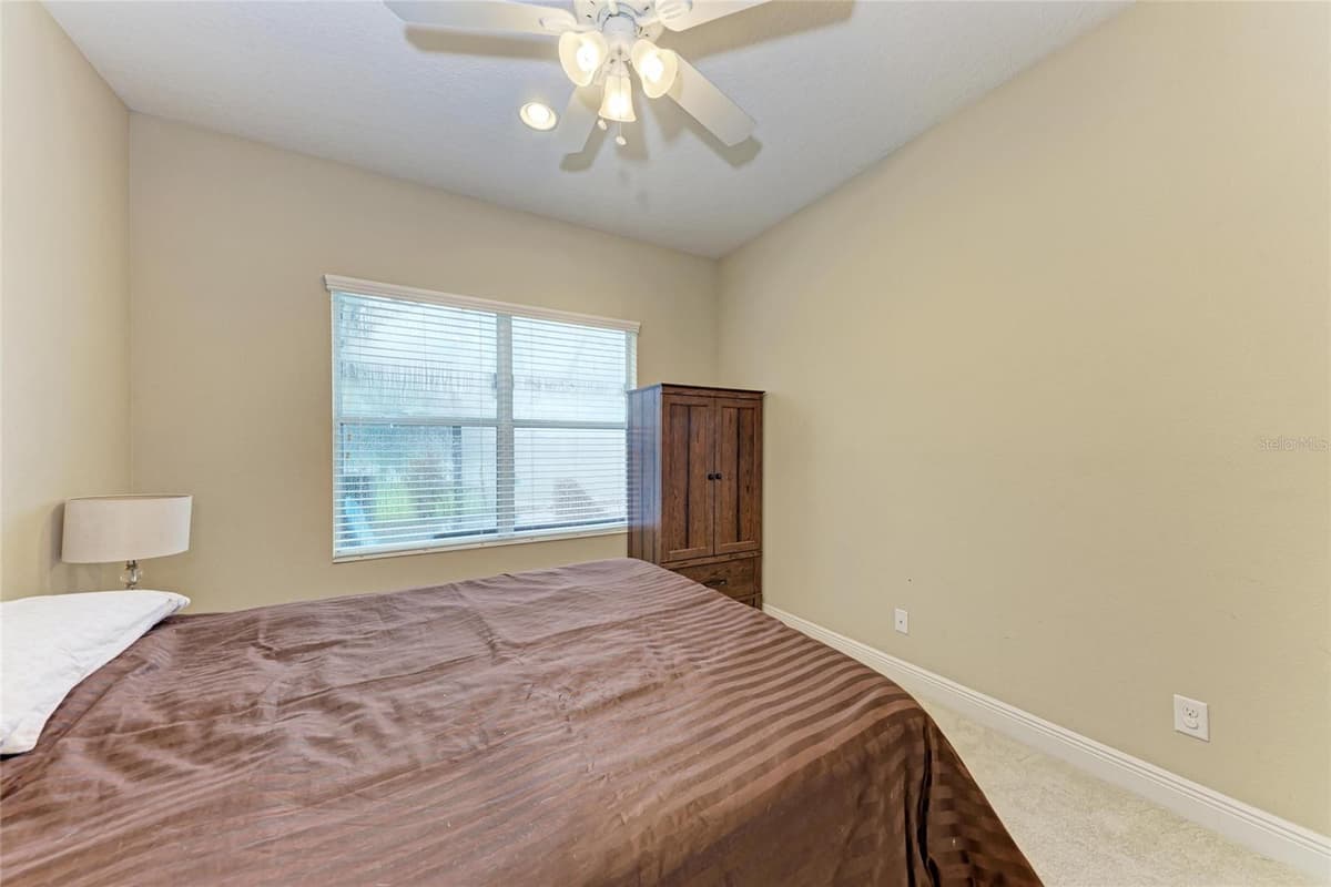 12051 FOREST PARK CIRCLE — photo 28 of 61