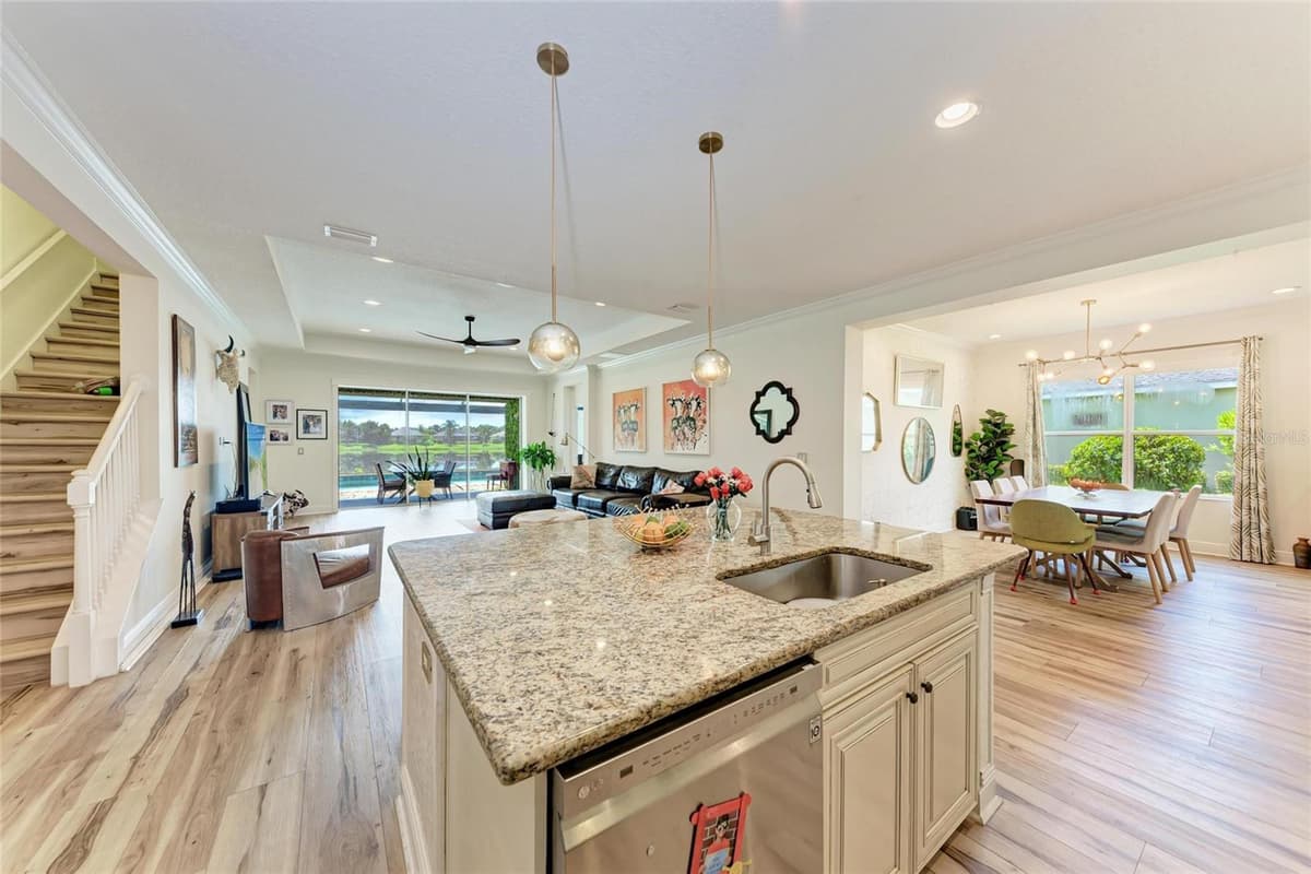 12051 FOREST PARK CIRCLE — photo 18 of 61