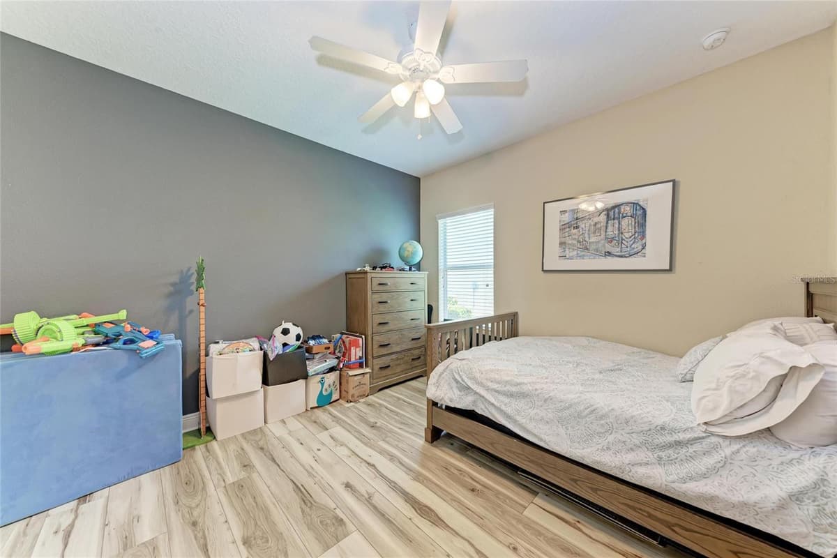 12051 FOREST PARK CIRCLE — photo 30 of 61