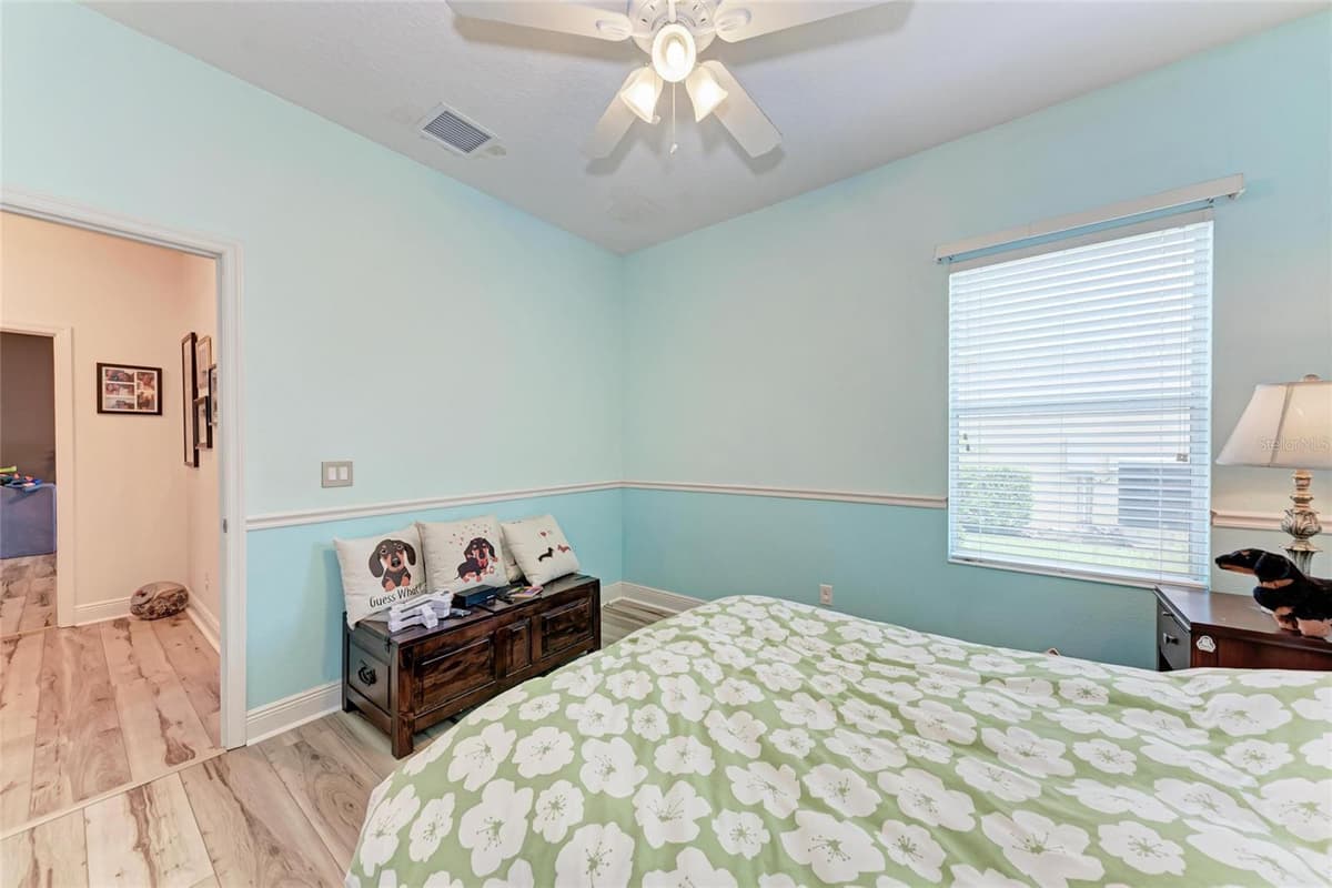 12051 FOREST PARK CIRCLE — photo 34 of 61